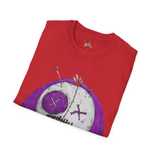 Load image into Gallery viewer, Pincushion Head Bear Unisex Softstyle T-Shirt