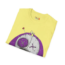 Load image into Gallery viewer, Pincushion Head Bear Unisex Softstyle T-Shirt