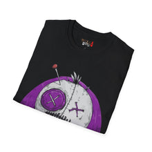Load image into Gallery viewer, Pincushion Head Bear Unisex Softstyle T-Shirt
